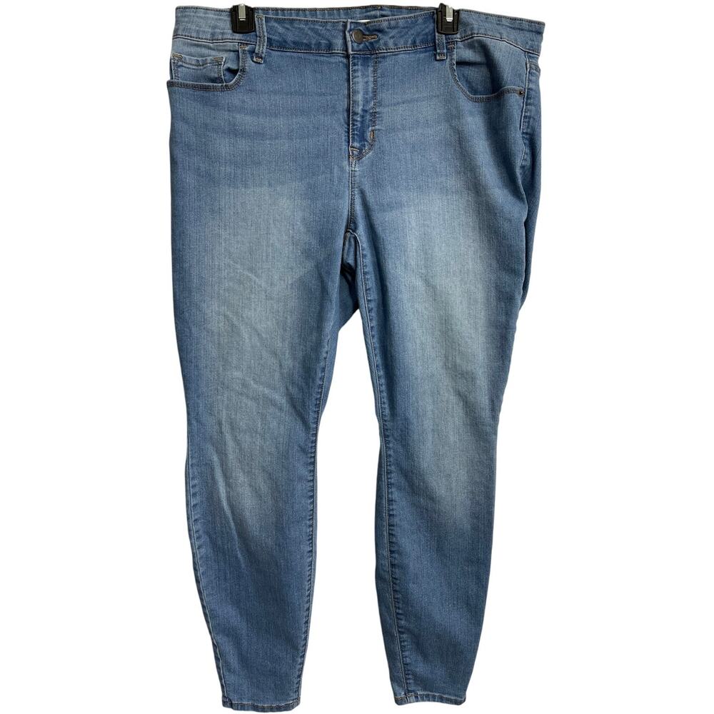 Old Navy Super Skinny Jeans Women Size 18 Blue Denim Cotton Blend Minimalist